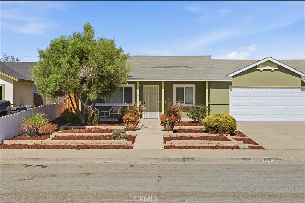 515 E Williams