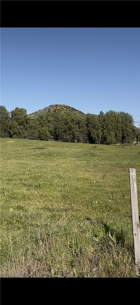 Photo of 24835 Orange St St, Wildomar, CA 92584 (MLS # CV26057538)