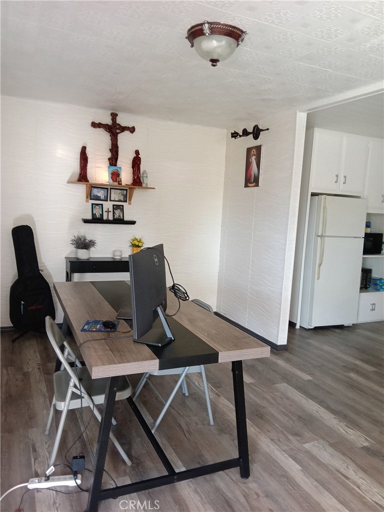 5772 Garden Grove Boulevard 222