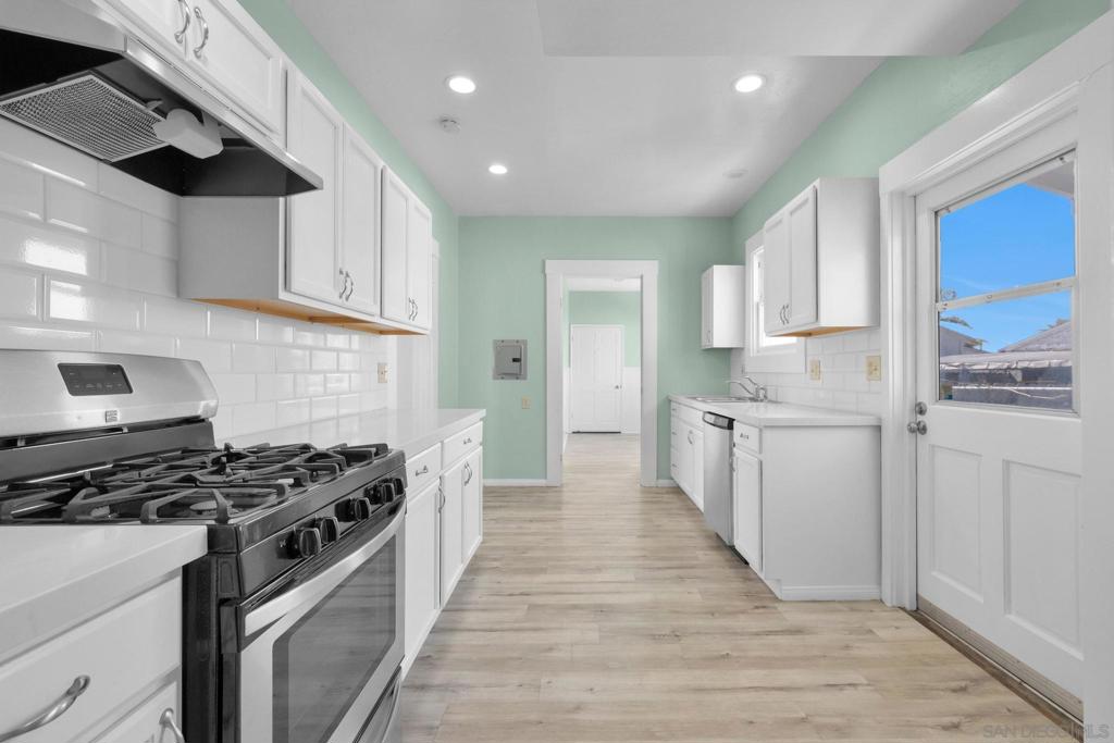 La Mesa - Residential Income