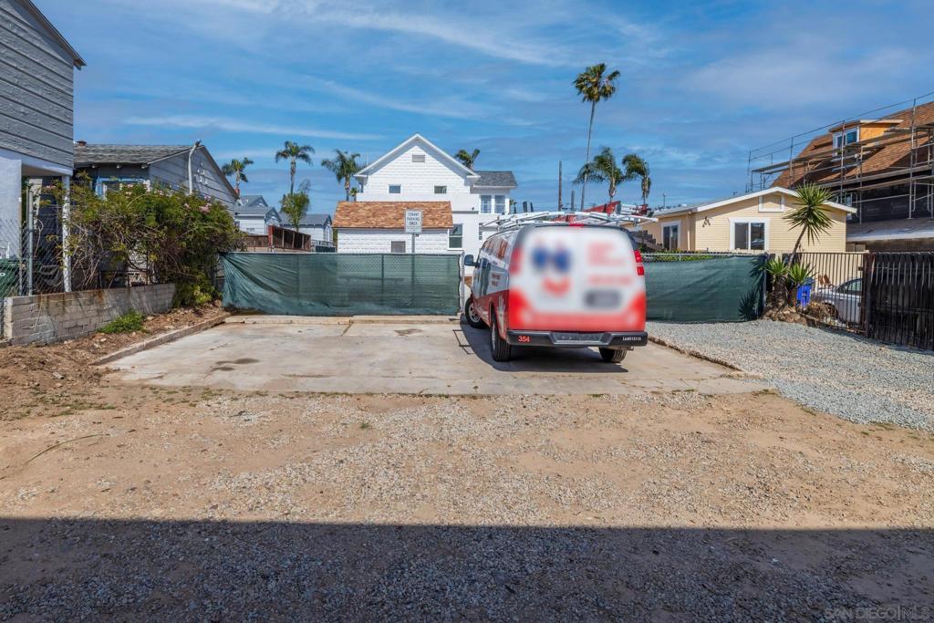 La Mesa - Residential Income