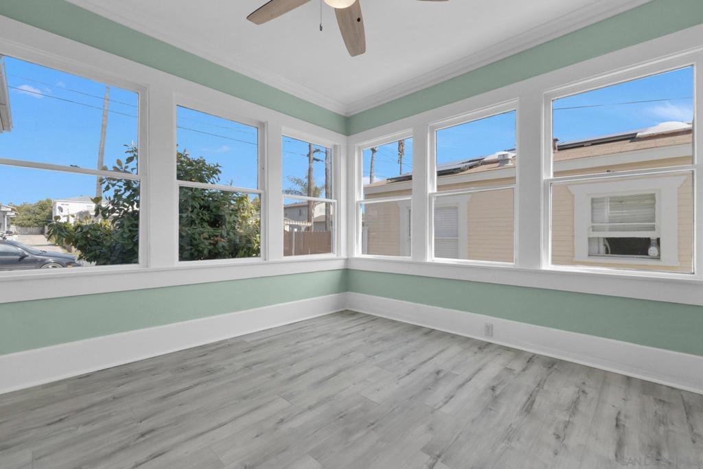 La Mesa - Residential Income