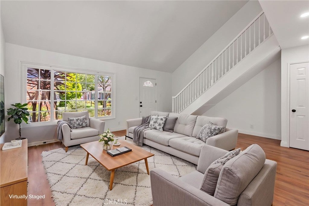 164 Brookline Lane LN, Costa Mesa CA 92626