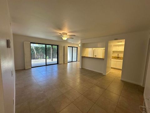 Photo of 1150 E Palm Canyon Drive #60, Palm Springs, CA 92264 (MLS # 219145336DA)