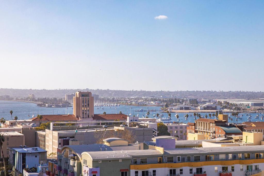 Downtown - Residential Lease