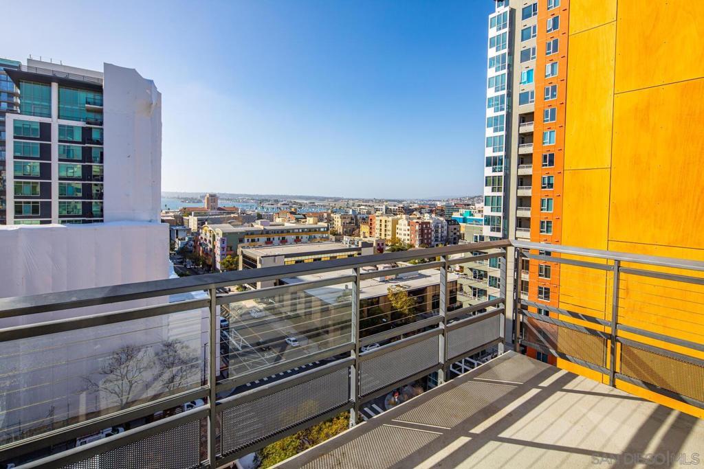 Downtown - Residential Lease