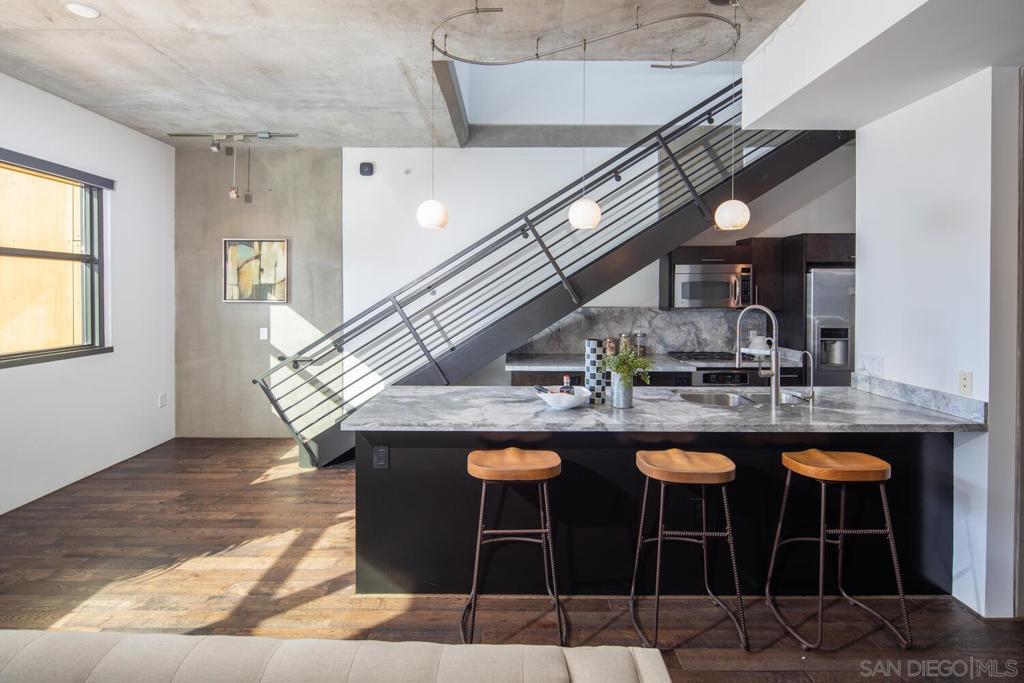 Downtown - Residential Lease