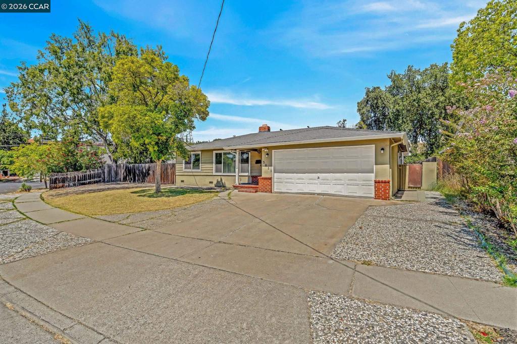 3411 Clayburn Rd