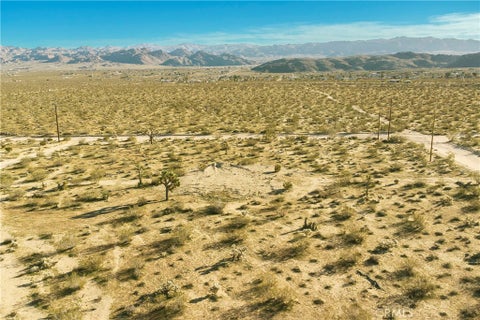 Photo of 4084 Ocean Avenue, Joshua Tree, CA 92252 (MLS # JT26200763)