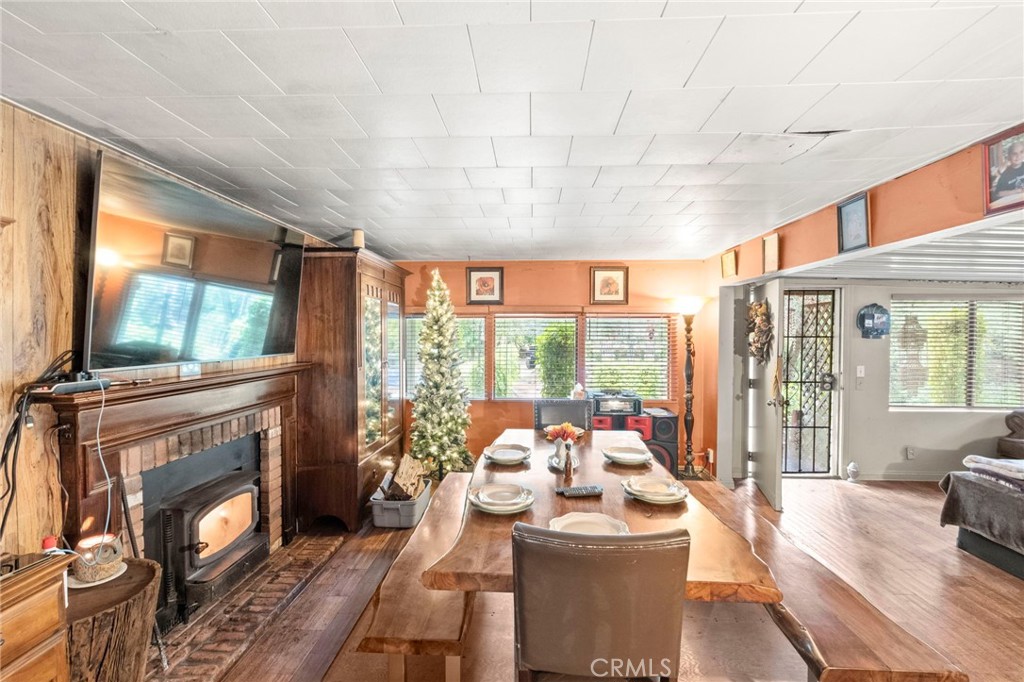 42185 Oak Canyon