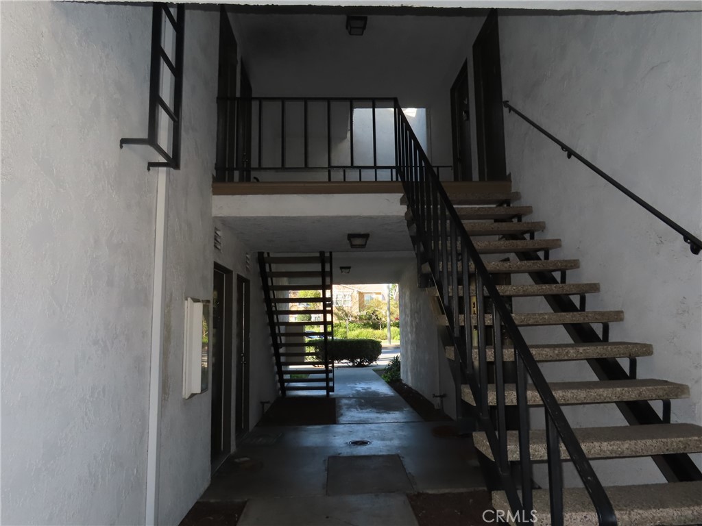 1200 W Lambert  #32 Road