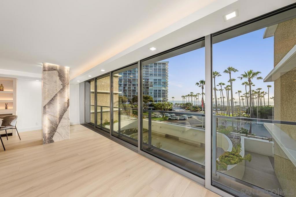 Short Term Rental or Long Term Rental at El Mirador tower in Coronado Shores! Rental in Coronado Shores, featuring 2BR, 2BA with views of the Bay, perfect for relaxing and unwinding after a long day! Coronado Shores complex features direct beach access, security and 24-hr doorman service, 4 beachfront pools, health club including spa, beach club, Roeder Pavillion, and pickleball & tennis courts. Just steps away to the ocean and the bay, a short walk to restaurants, shopping, golf course and more. Contact us for more details!
