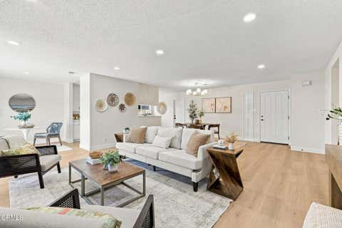Tiny photo for 244 MacKay Avenue, Ventura, CA 93004 (MLS # V1-38185)