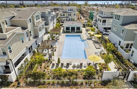 2131 Cresta Newport Beach CA 92660