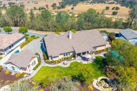 Tiny photo for 9350 Via Cielo, Atascadero, CA 93422 (MLS # NS26203281)