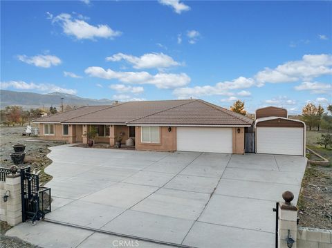 12326 Silver Rock Pinon Hills CA 92372