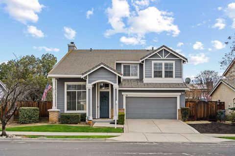 Photo of 1442 1442 Earl Glen Gln, Brentwood, CA 94513 (MLS # 41124174)