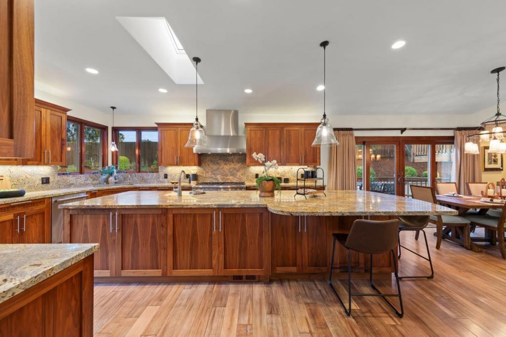 2118 Wendover Lane