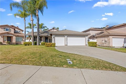 Photo of 41151 Marseille Court, Murrieta, CA 92562 (MLS # SW26028256)