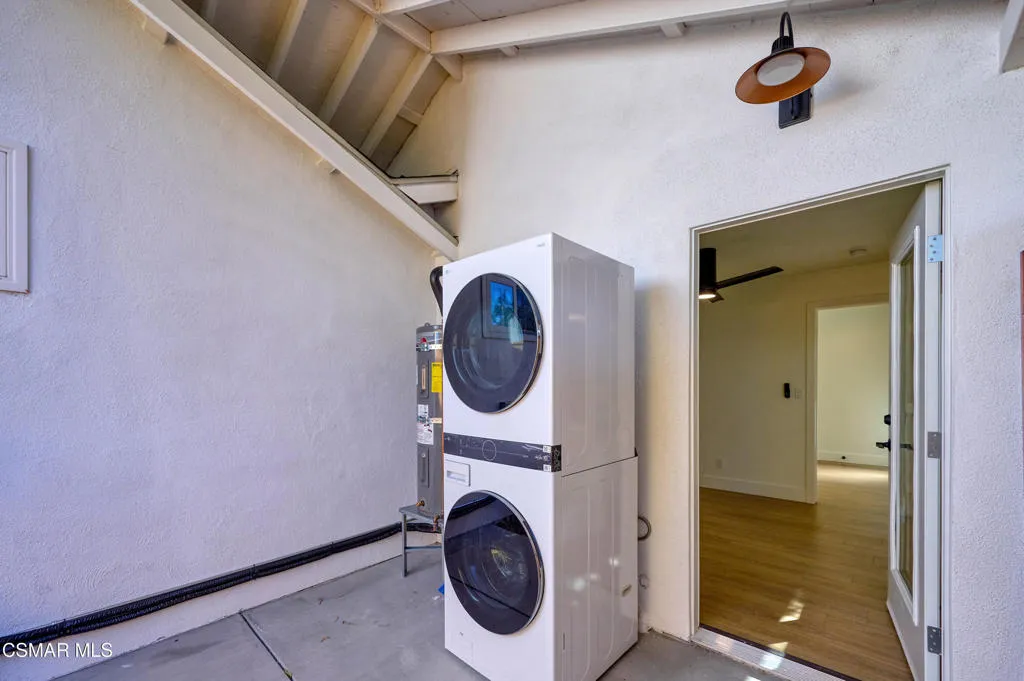 Thousand Oaks, California 91360, United States, 4 Bedrooms Bedrooms, ,3 BathroomsBathrooms,Residential,Active,227842