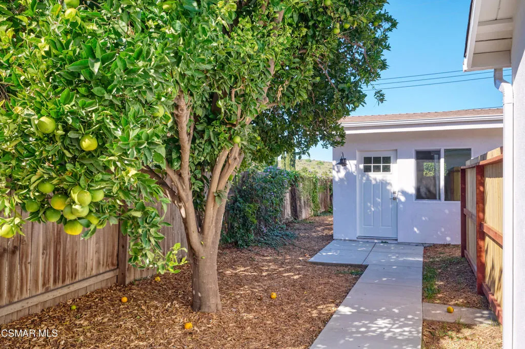 Thousand Oaks, California 91360, United States, 4 Bedrooms Bedrooms, ,3 BathroomsBathrooms,Residential,Active,227842