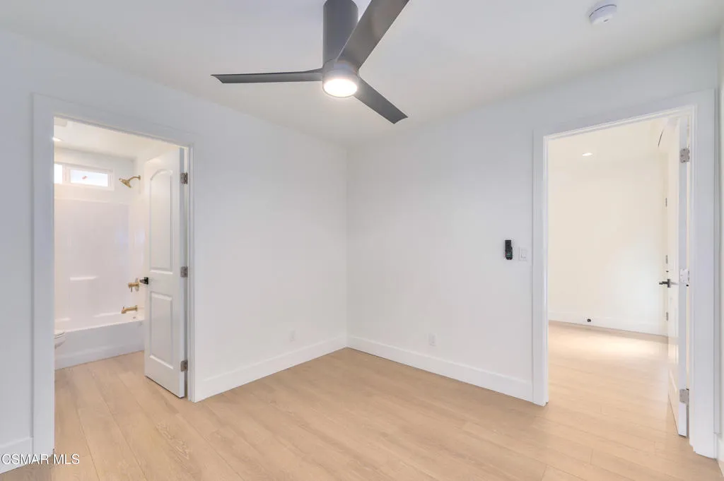 Thousand Oaks, California 91360, United States, 4 Bedrooms Bedrooms, ,3 BathroomsBathrooms,Residential,Active,227842