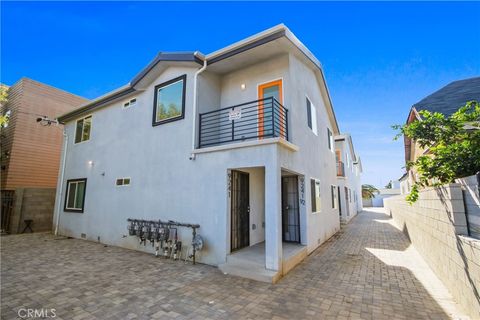 Photo of 9241 Firth Ave, Los Angeles, CA 90002 (MLS # SR25240126)