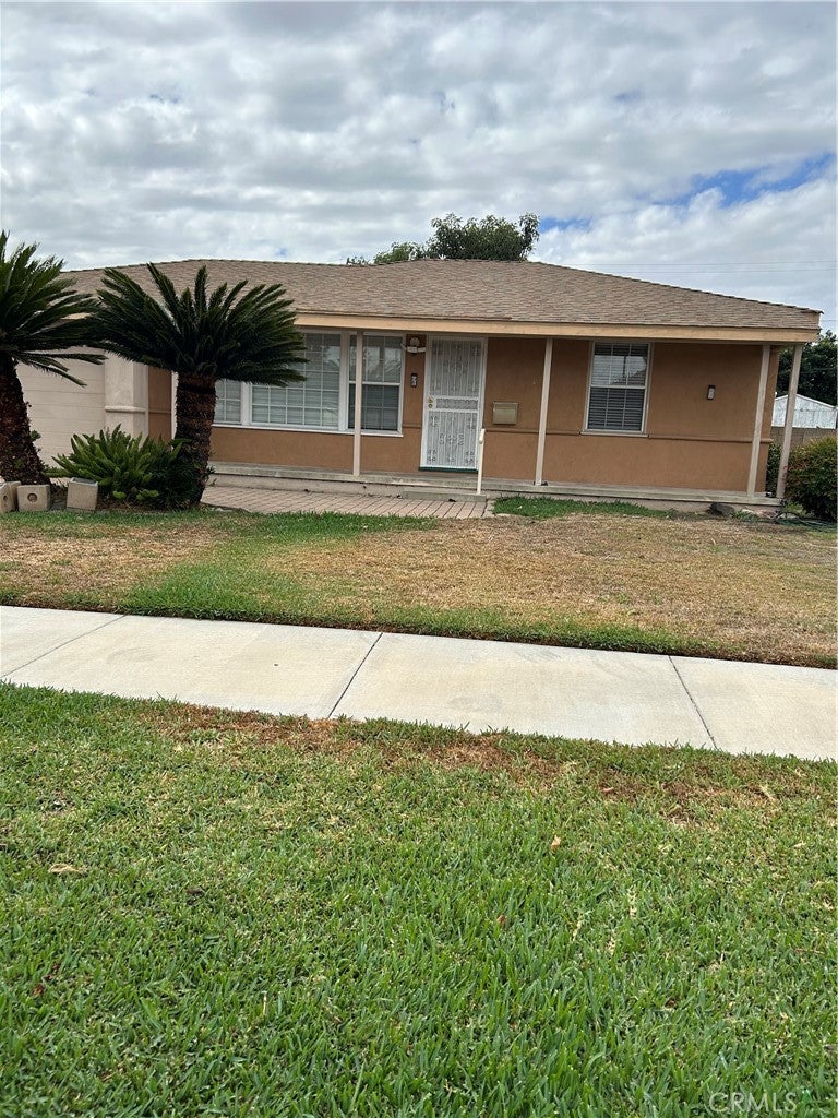 1317 Strozier