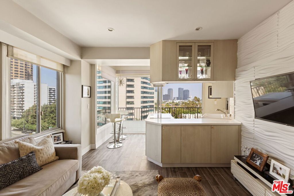 Photo of 10501 Wilshire Boulevard #1005, Los Angeles, CA 90024 (MLS # 25568697)