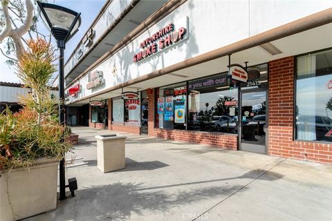 Photo of 21413 Devonshire Street, Chatsworth, CA 91311 (MLS # SR26028343)