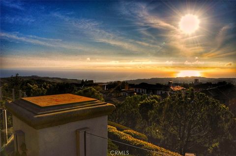 2 Via Avoria Newport Coast CA 92657
