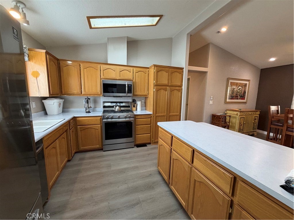 2692 Highland Avenue 80
