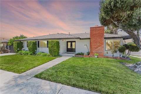 2086 N Mori Lane Orange CA 92867