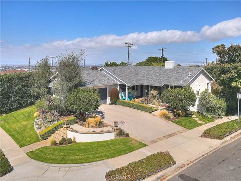 Photo of 5209 Paseo Del Pavon, Torrance, CA 90505 (MLS # SB26157964)