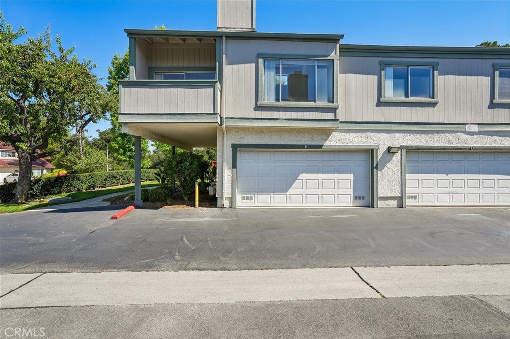 1100 Cleghorn e