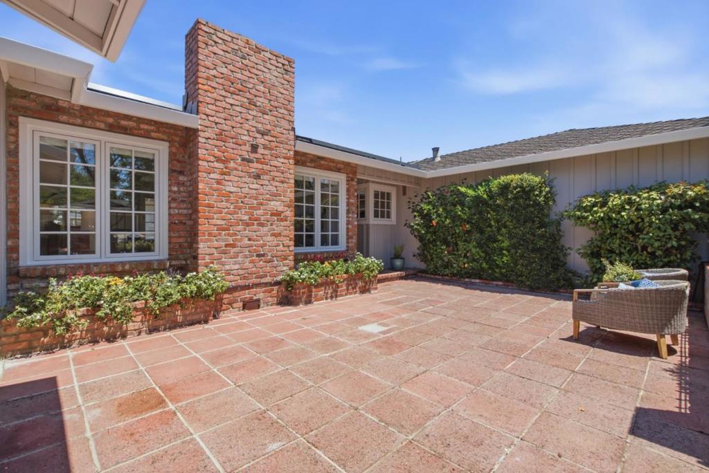1479 Holt Avenue, Los Altos CA 94024