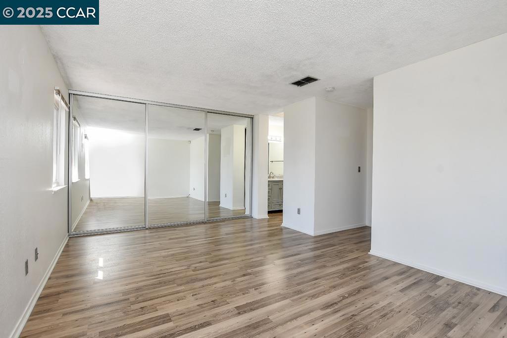 BAY HARBOR PARK - Residential