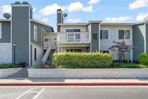 12042 Sylvan River Unit 4, Fountain Valley, CA 92708 - MLS#: RS26076049