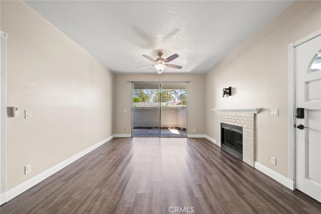 12042 Sylvan River 4