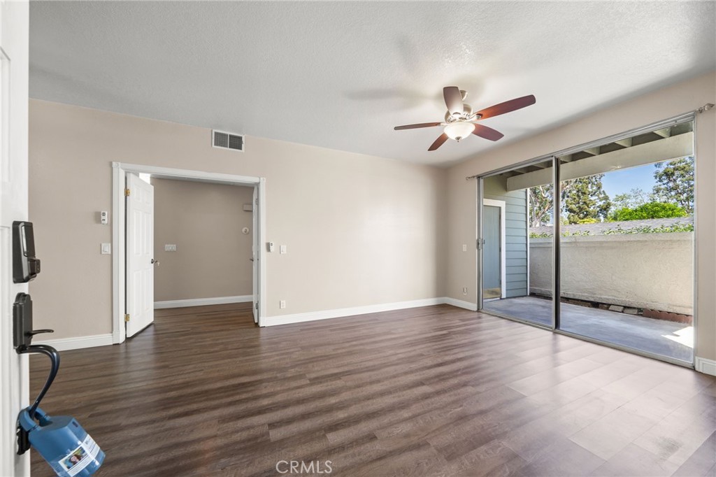 12042 Sylvan River 4