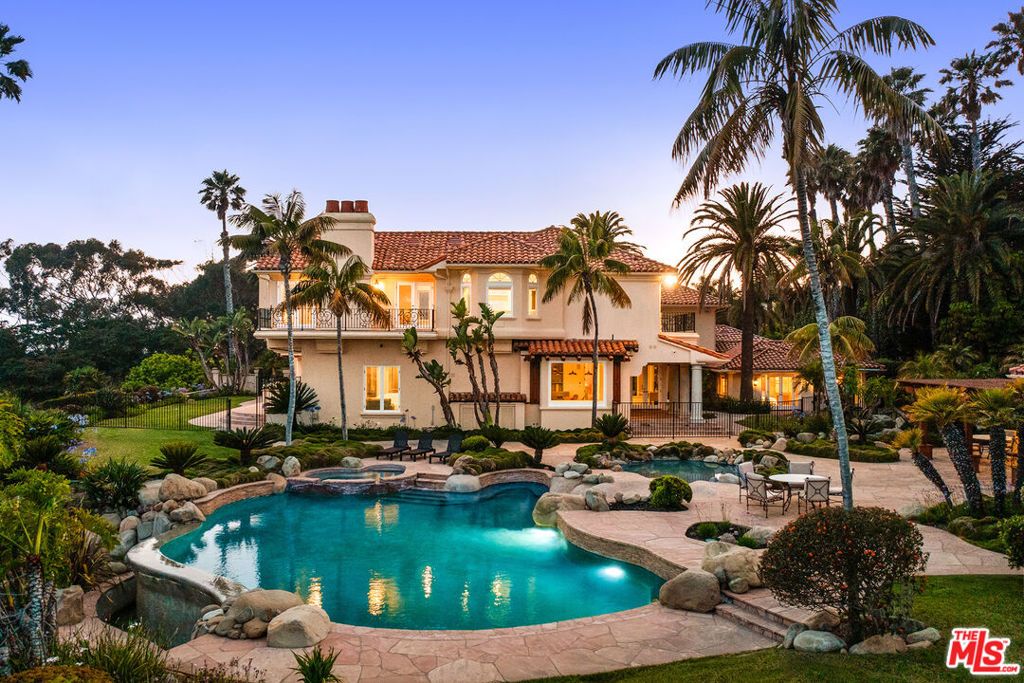 Photo of 7160 Dume Drive, Malibu, CA 90265 (MLS # 25599965)