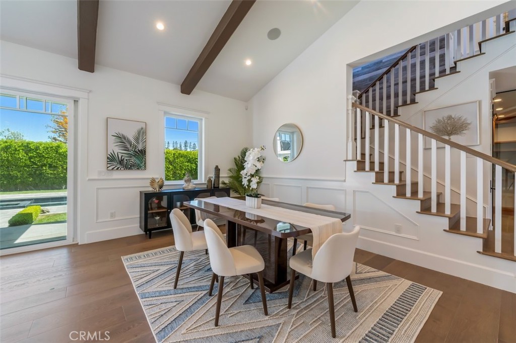 Properties 4 20701 Dumont Street