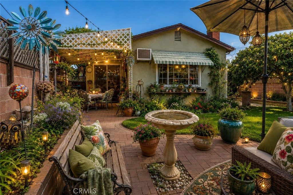 11712 Buell Street