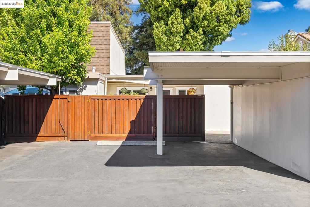 DIABLO CREEK - Residential