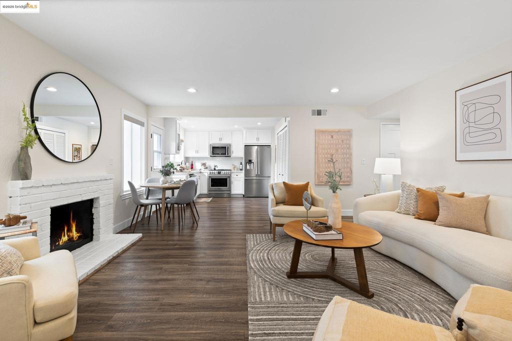 DIABLO CREEK - Residential