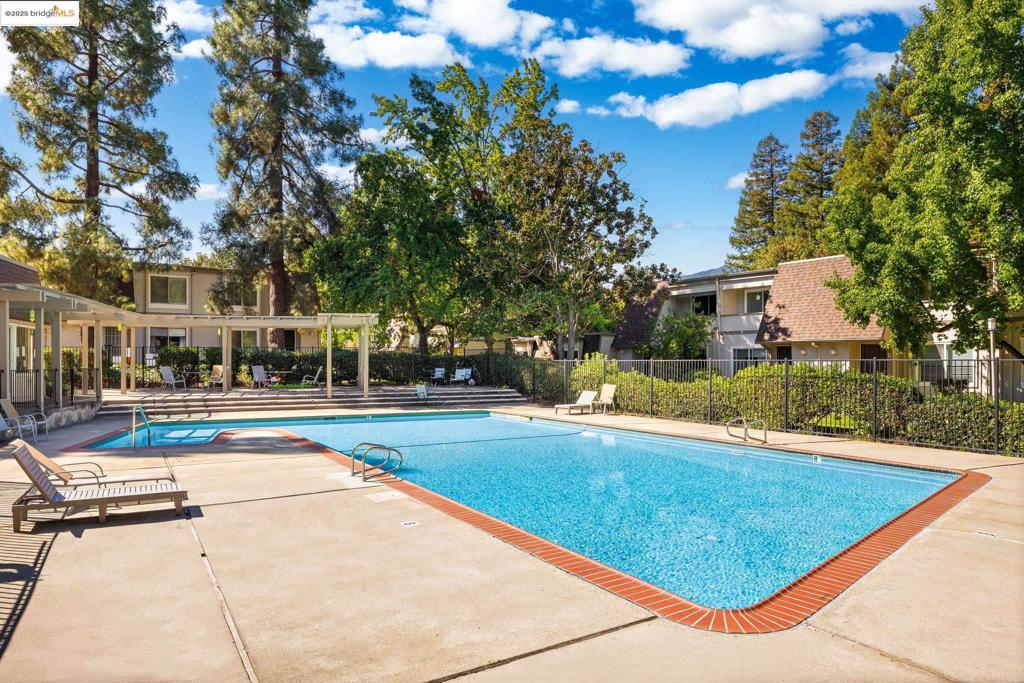 DIABLO CREEK - Residential