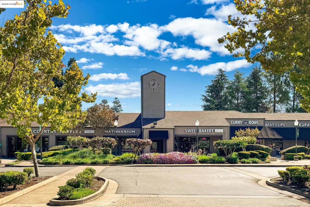 DIABLO CREEK - Residential