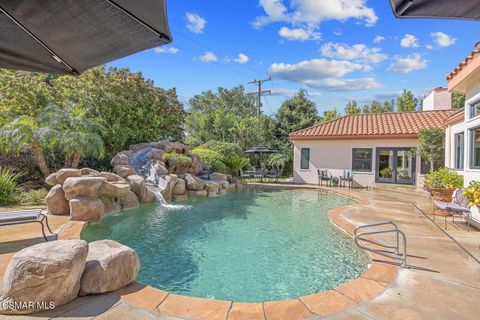 Tiny photo for 730 Calle Mandarinas, Thousand Oaks, CA 91360 (MLS # 226001034)