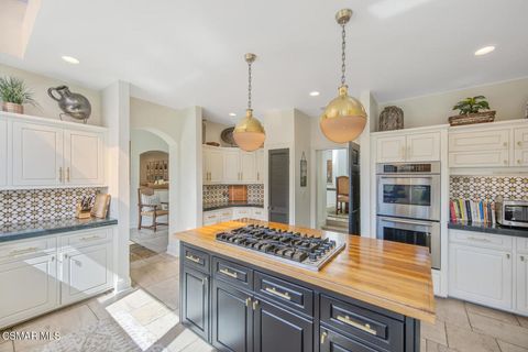 Tiny photo for 730 Calle Mandarinas, Thousand Oaks, CA 91360 (MLS # 226001034)