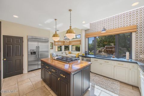 Tiny photo for 730 Calle Mandarinas, Thousand Oaks, CA 91360 (MLS # 226001034)